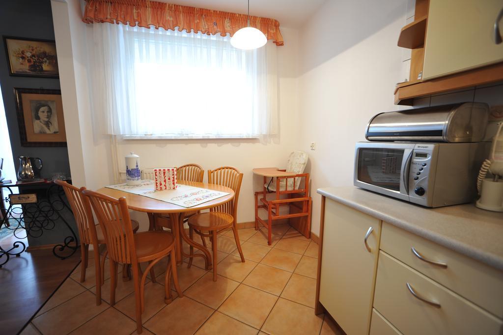 Apartament Tais Wrocław Buitenkant foto