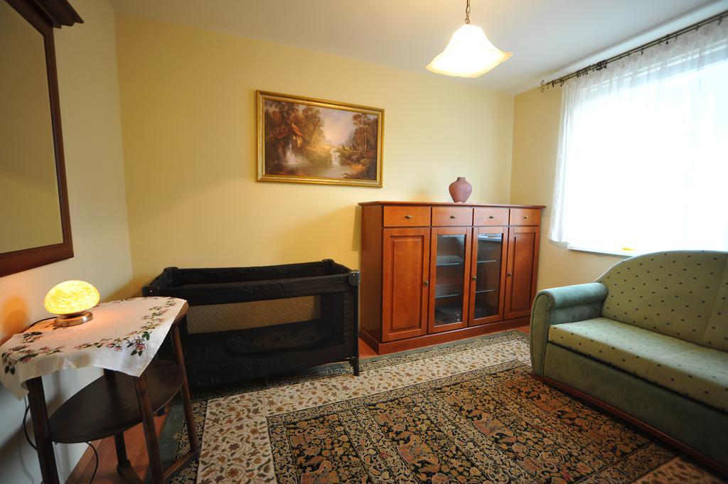 Apartament Tais Wrocław Buitenkant foto